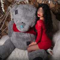 Akdeniz Escort'tan Benzersiz Bir Deneyim: Göz Alıcı Leyla