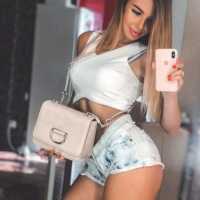 Mezitli'deki Tutkulu ve Tecrübeli Escort Bayan